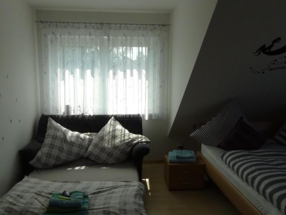 Haus Erika Am Weg Bed & Breakfast Kesswil Стая снимка